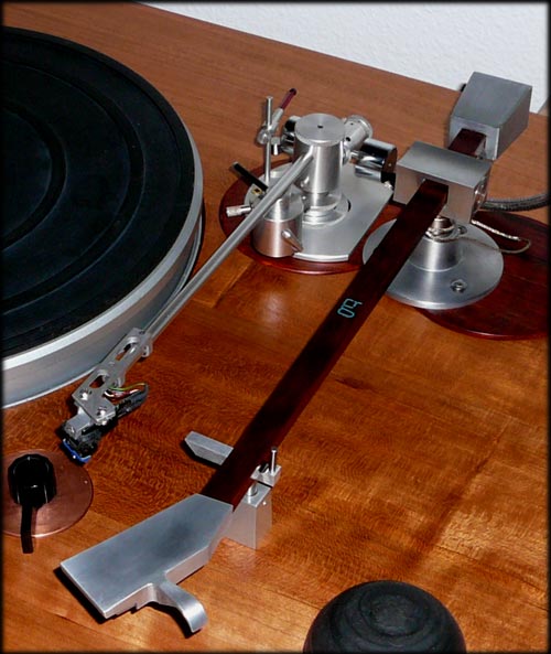 Closeup of Michell and Gray tonearms